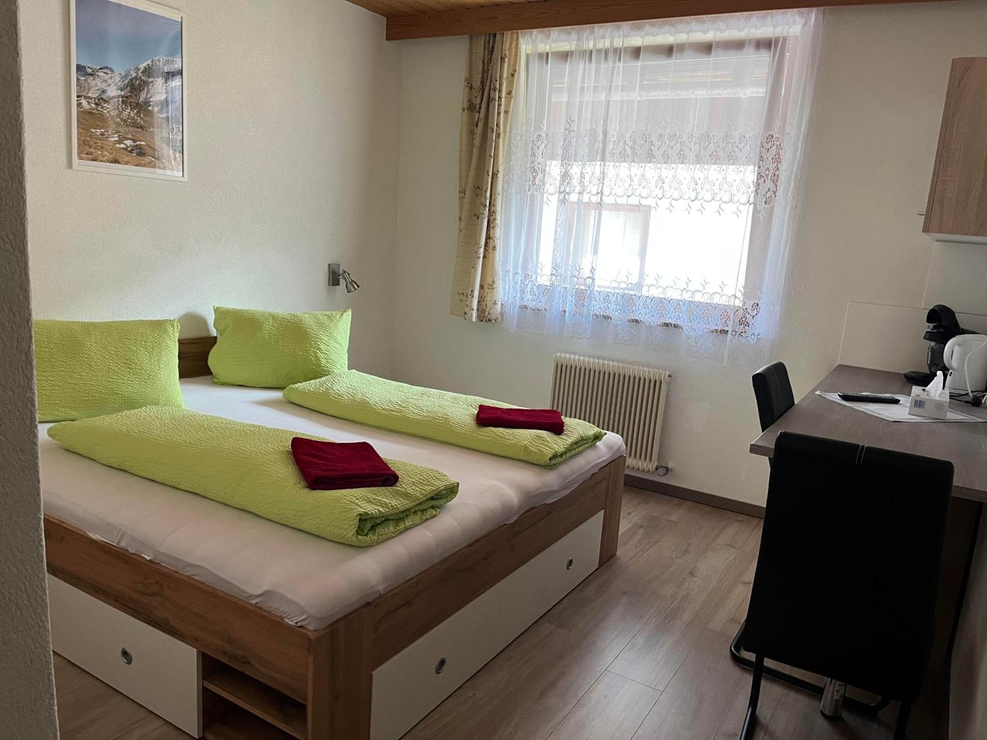 Pension Steiner, 6143 Matrei Am Brenner!!Check-In Between 15 - 21 O'Clock!! No Breakfast Muhlbachl Zewnętrze zdjęcie