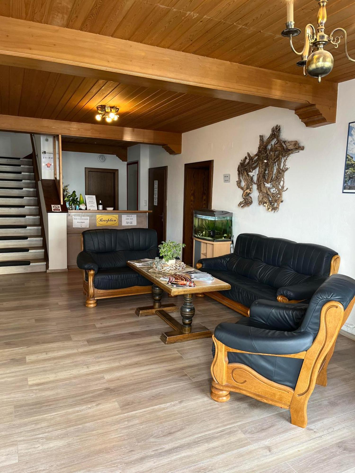 Pension Steiner, 6143 Matrei Am Brenner!!Check-In Between 15 - 21 O'Clock!! No Breakfast Muhlbachl Zewnętrze zdjęcie