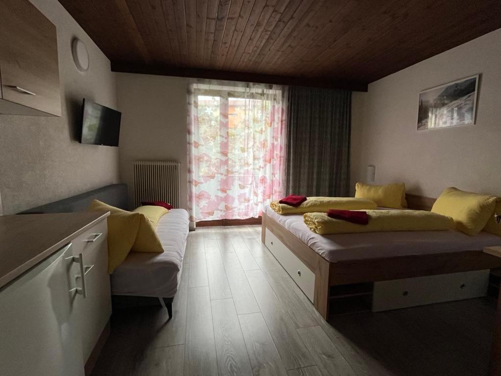 Pension Steiner, 6143 Matrei Am Brenner!!Check-In Between 15 - 21 O'Clock!! No Breakfast Muhlbachl Zewnętrze zdjęcie